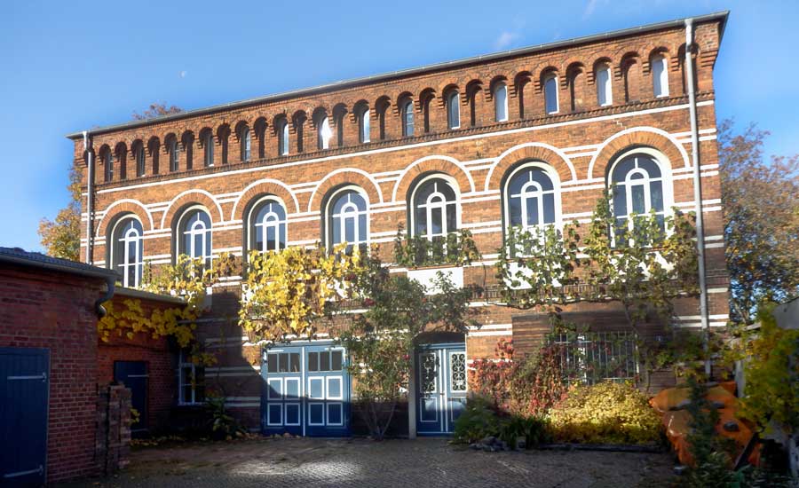 Procopius Parkett - Dielen, Dielenböden, Parkettleger in Finsterwalde - die alte Zigarrenfabrik